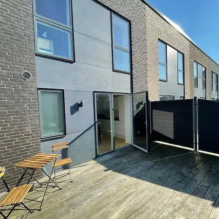 شقة Three Bedroom In Odense, Duftrankevej 254